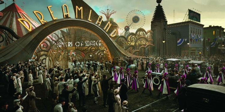 Tim Burton’un ‘’Dumbo’’ Filminden İlk Fragman Geldi