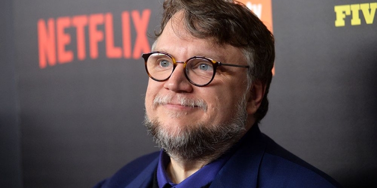 Guillermo Del Toro Arjantin Yapımı Korku Filmini Yeniden Çekiyor