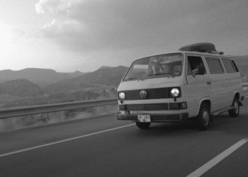 Anadolu Turnesi’nden Saykedelik Gece!