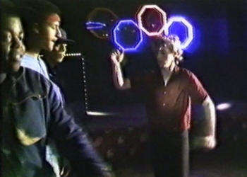 Pera Film’den Onur Haftası’na Özel Seçki: “Aldırış Etme”