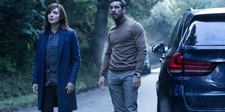 Bir Karanlık Bilmece: The Invisible Guest (2016)