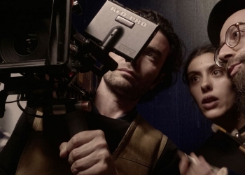 Aile Tablosu, Desteklerinizi Bekliyor