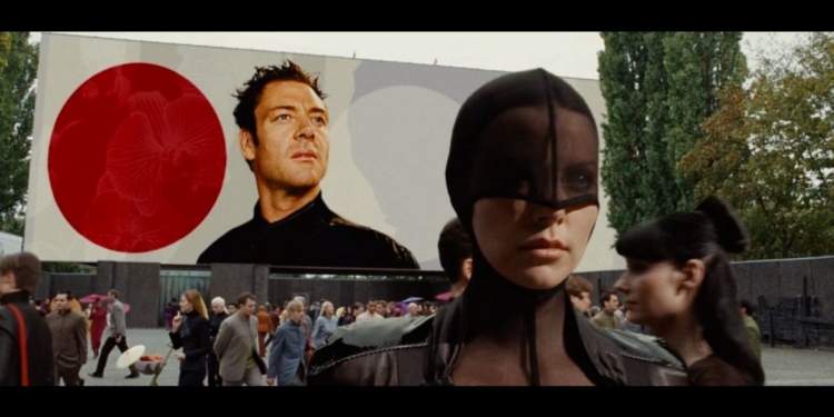 Bir Başka Dönemin Dertleri: Æon Flux (2015)