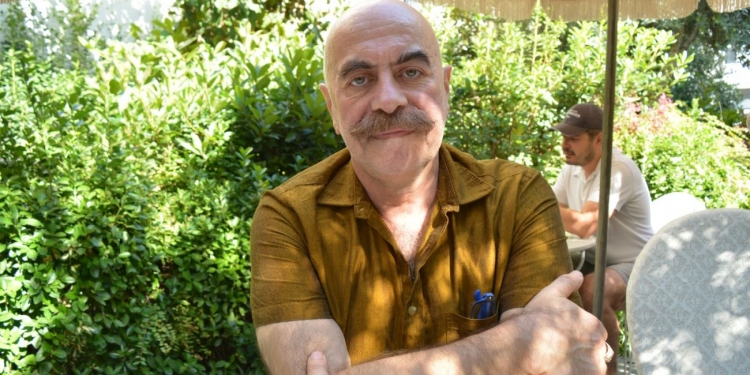 Ezel Akay Röportajı