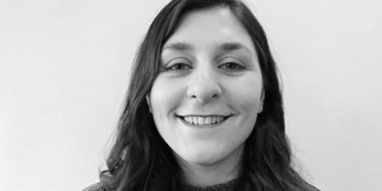 Fil’m Hafızası Efsanelerinden Aslıhan Altuğ ile Söyleşi