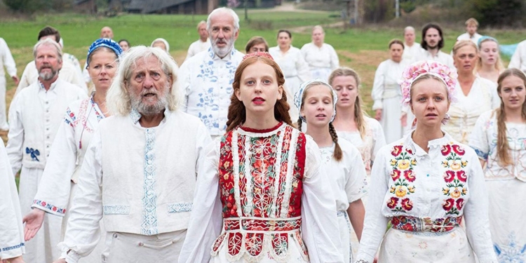 Bir Sahne-Günahların Suçu Yok: Midsommar (2019)