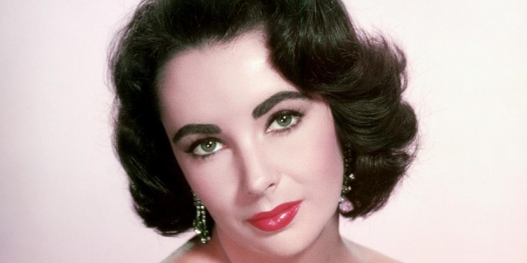 Rachel Weisz Elizabeth Taylor Rolünde