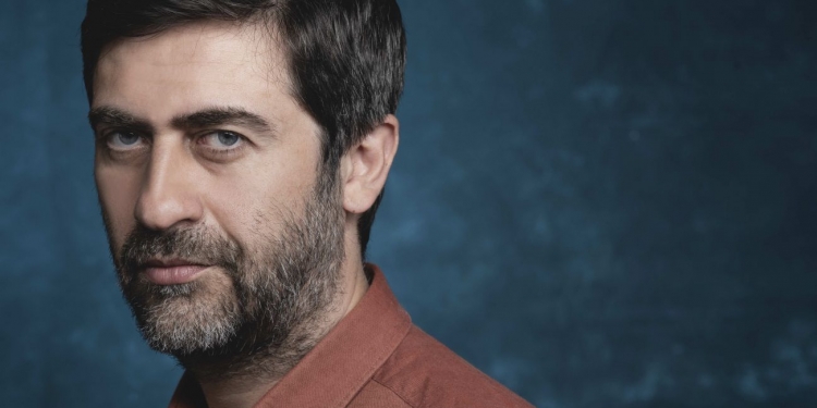 Ne İçinde Sinemanın, Ne de Büsbütün Dışında: Emin Alper ile Bağımsız Sinema