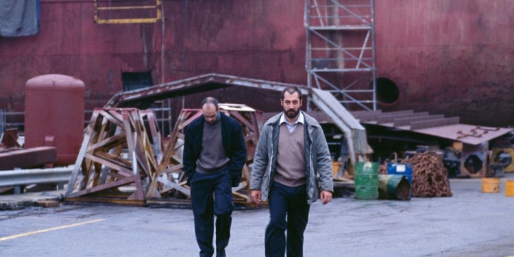 Emek Mücadelesine Omuz Veren Bir Film: Los Lunes Al Sol (2002)