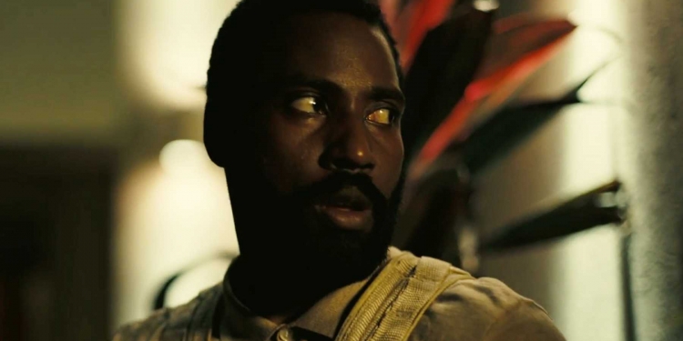 Tenet’in Vizyon Tarihi Değişmedi