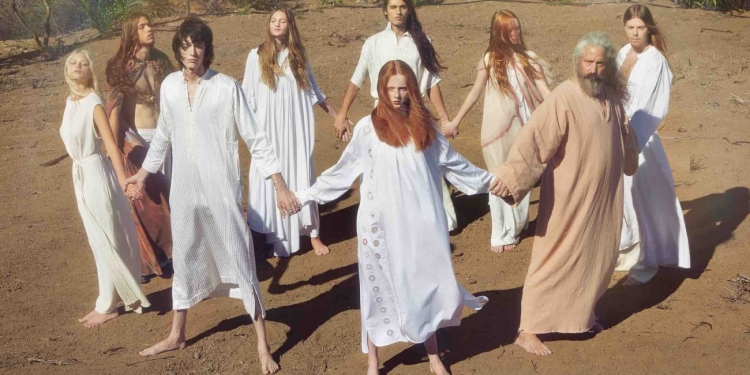 Güvende Olduğumu Sanıyordum: Tarikatları Konu Alan Film ve Belgeseller