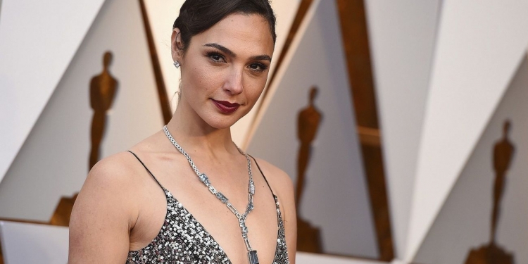 Gal Gadot, Cleopatra’ya Hayat Verecek