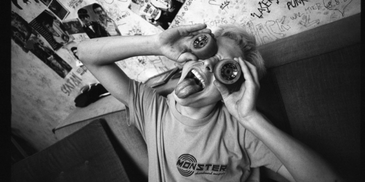 SALT’tan Perşembe Sineması “Evde” – Burası Kaliforniya Değil