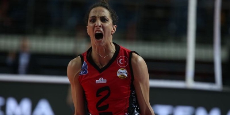 "Gözde The Fighter"