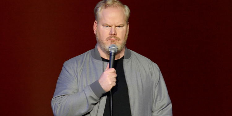 Jim Gaffigan Peter Pan & Wendy’de Rol Alacak