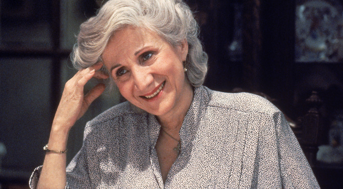 Akademi Ödüllü Oyuncu Olympia Dukakis Hayatını Kaybetti