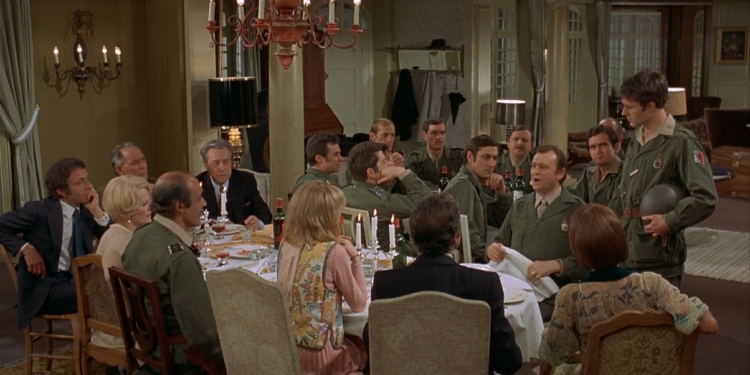 Burjuvazinin Gizli Çekiciliği: Le Charme discret de la bourgeoisie (1972)