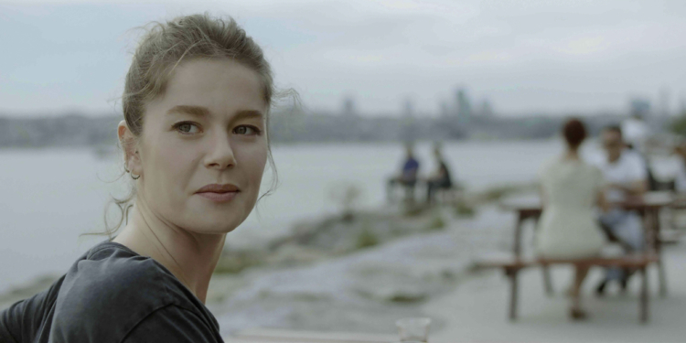 ‘İnsanlar İkiye Ayrılır’ 40. İstanbul Film Festivali’nde Ulusal Yarışma’da