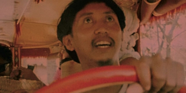 Perfumed Nightmare (1977): Tek Dişi Kalmış Canavar