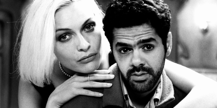 Benden Vaz Mı Geçtin?: Angel-a (2005)