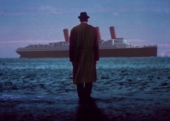 Suya Yazılmış Bir Masal: The Legend of 1900 (1998)