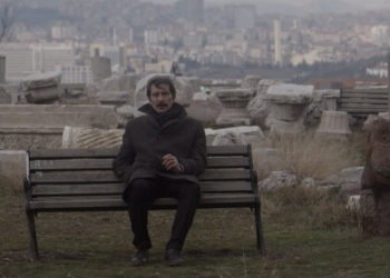 Gezici Festival Sinoplu Sinemaseverlerle Buluştu