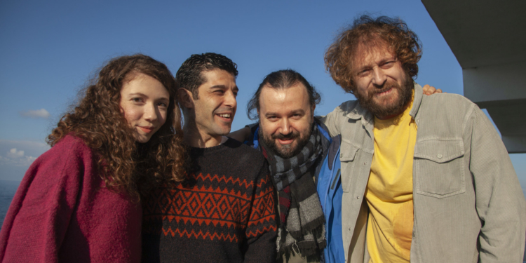 Yönetmenliğini Kıvanç Sezer’in Yaptığı 8×8’in Çekimleri Başladı