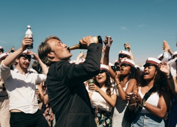 Mutluluğun Formülünü Kadehlerde Arayan Film: Druk / Another Round (2020)