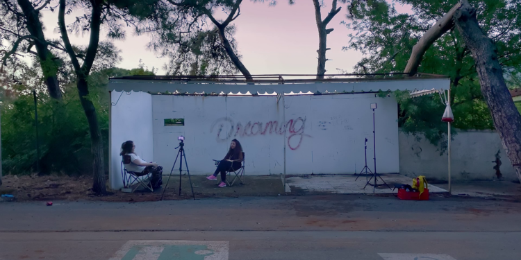 Senin Yıllardır Gerçekleştirmeyi Beklediğin Bir Düş Var (2022) Filminin Yönetmeni Pınar Fontini İle Röportaj