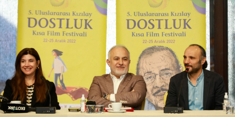 Uluslararası Kızılay Dostluk Film Festivali Başladı