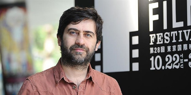 Emin Alper Kurak Günler