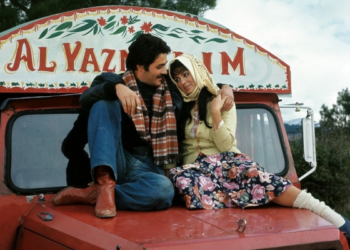 Artizan Sanat’ta Bu Hafta: Selvi Boylum Al Yazmalım