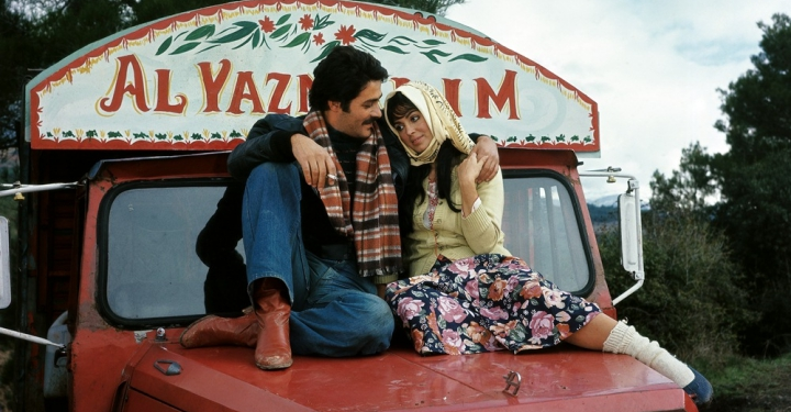 Artizan Sanat’ta Bu Hafta: Selvi Boylum Al Yazmalım