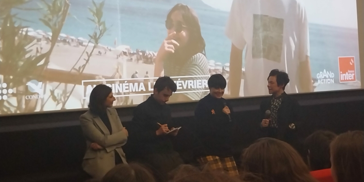 Charlotte Wells: “Aftersun’ı Yazarken Mahallemdeki Kafelerde Kahveye Çok Para Harcadım.”