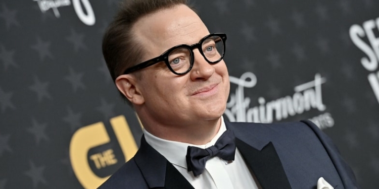 Eleştirmenlerin Seçimi Ödülleri’nde En İyi Erkek Oyuncu Ödülü Brendan Fraser’a Gitti!