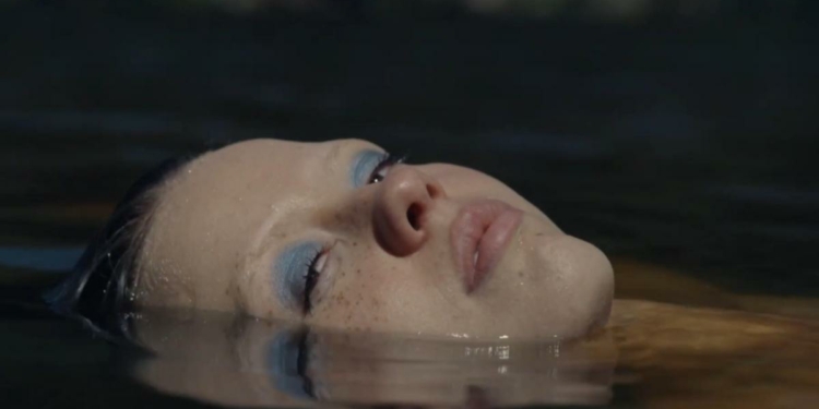 MaXXXine Filminden İlk Kare Geldi