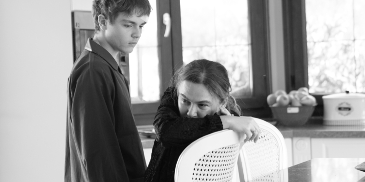 Fransa’dan “Yurt”a 2 Ödül!