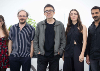 Kuru Otlar Üstüne’den Aynı Anda Üç Rekor!