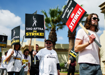 Hollywood Grevinde Mutlu Son: SAG-AFTRA Geçici Anlaşmaya Vardı