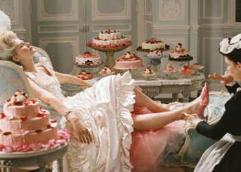 Tarihsel ve Çağdaş: Marie Antoinette (2006)