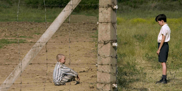 İlle Dostun Gülü Yaralar Beni