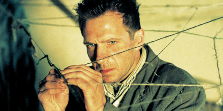 Örümcek Ağları ve Bir Araya Getirilemeyen Parçalar: Spider (2002)