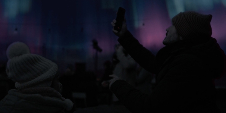 Derin Mor: Dünyanın sonu geldi deseler ne yapardınız?