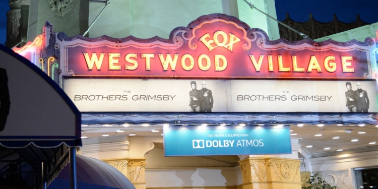 Ünlü Hollywood Yönetmenleri Birleşerek Tarihî Sinema Salonunu Satın Aldı