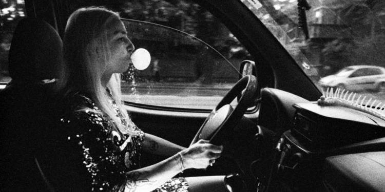 Dünyanın Sonundan Çok da Bir Şey Beklemeyin (2023)