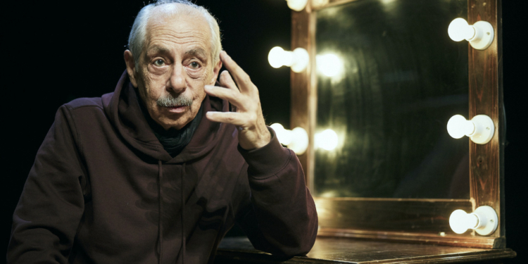 Genco Erkal Hayatını Kaybetti