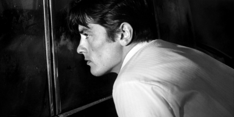 Fransız Oyuncu Alain Delon 88 Yaşında Hayatını Kaybetti