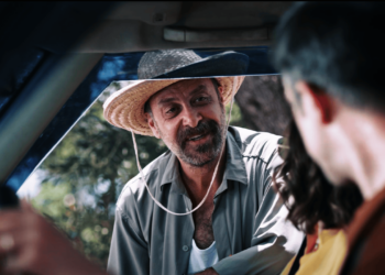 Evcilik (2024): Komşunun Aşkı Daha Yeşildir