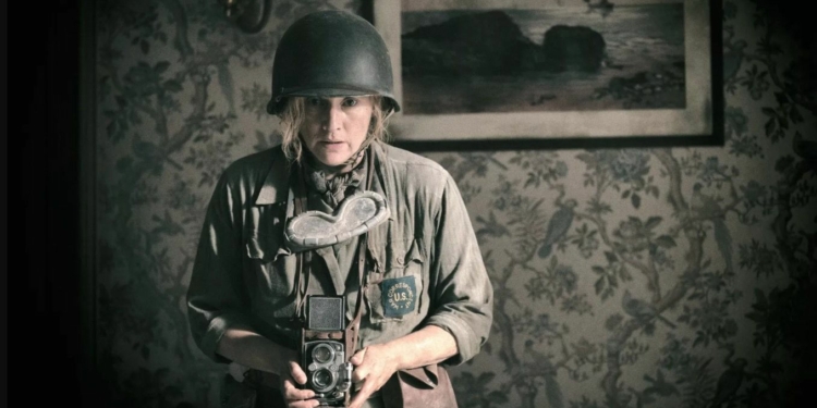 Savaşın Objektifinden Bir Kadın Portresi: Lee (2023)