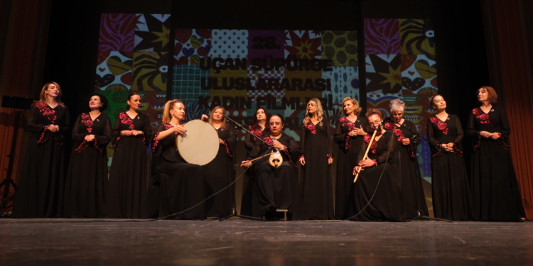 Uçan Süpürge Vakfı Kadın Filmleri Festivali Başladı!